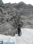 ..und Schneereste die das Seil überdecken.